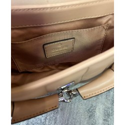 Borsa a tracolla piccola Gucci Horsebit Chain 764339 Albicocca