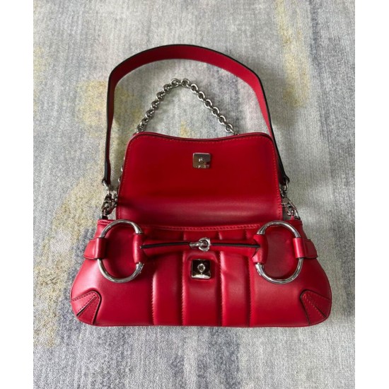 Sito Replica Borsa a tracolla piccola Gucci Horsebit Chain 764339 Rossa imitazioni Miglior Prezzo Borsa a tracolla piccola Gucci Horsebit Chain 764339 Rossa Replica