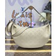 LV Baia MM M22822 Accattivante borsa a mezzaluna albicocca