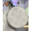 LV Baia MM M22822 Accattivante borsa a mezzaluna albicocca