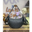 LV Baia PM M22819 Accattivante borsa a mezzaluna nera