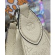 LV Baia PM M22820 Accattivante borsa a mezzaluna albicocca