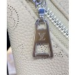 LV Baia PM M22820 Accattivante borsa a mezzaluna albicocca