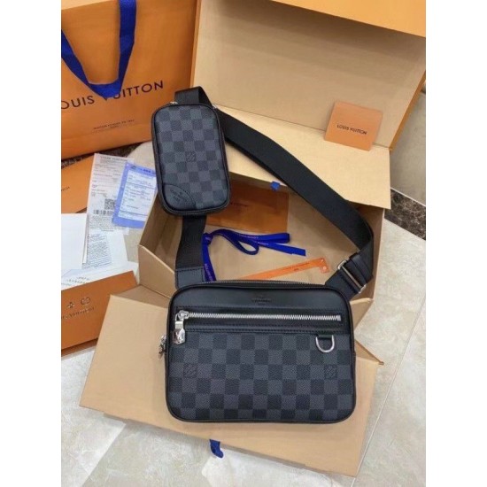 Replica Scott Messenger Bag Damier Graphite N50018 Griffate