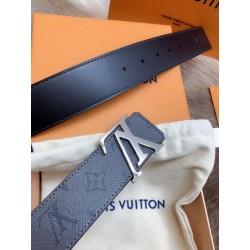 LV Initiales 40MM Cintura reversibile Monogram Eclipse M0285V