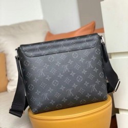 Dupe Borsa District PM Monogram Eclipse M45272 imitazioni perfette Replica Borsa District PM Monogram Eclipse M45272 Griffate
