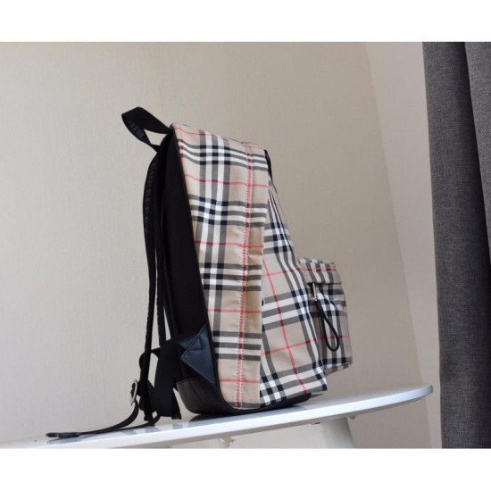 Replica 1:1 Zaino Burberry con motivo Vintage check e icona Stripe Outlet Zaino Burberry con motivo Vintage check e icona Stripe imitazioni perfette