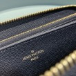 Portafoglio con zip M44744