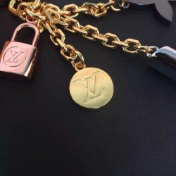 Riproduzione Fedele Qualità superiore replica Kaleido V Borsa Charm M67377 imitazioni Replica Alta Qualità Qualità superiore replica Kaleido V Borsa Charm M67377
