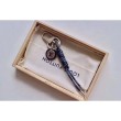 Pari all'originale replica Portachiavi in ​​pelle M67224
