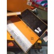 So Shine Monogram Scialle M71548