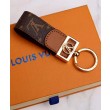 Dauphine Dragonne Portachiavi M69000 Marrone