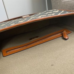 Dupe Borse Imitazioni Borseuette 8BR600 Caffè imitazioni perfette Replica Borse Imitazioni Borseuette 8BR600 Caffè Griffate