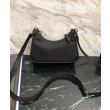 Mini borsa a tracolla Prada Re-Edition in nylon 1TT122