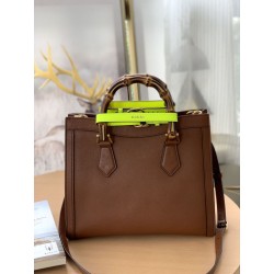 Gucci Borsa tote piccola Diana 660195 Marrone