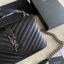 Borsa a tracolla YSL Saint Laurent Medium Envelope Kate Chain Mix Matelasse Nero Argento Borsa a tracolla YSL Saint Laurent Medium Envelope Kate Chain Mix Matelasse Nero Argento