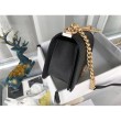 Dettagli perfetti Borsa Le Boy Chevron A67086 Nera