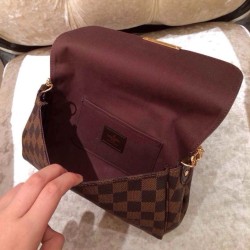 Sito Replica Borse Favorite MM Damier Ebene N41129 Imitazioni Replica perfette Borse Favorite MM Damier Ebene N41129