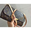 Borse Favorite MM Monogram M40718