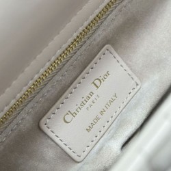 Replica qualità specchio Perfetta Dior piccola Lady Dior My ABCDior con ciondolo D.I.O.R agnello cannage Rosa