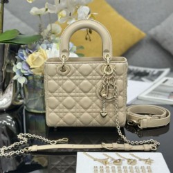 Replica qualità specchio Borse  Dior piccola Lady Dior My ABCDior con ciondolo D.I.O.R agnello cannage Albicocca