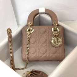Replica qualità specchio Qualità superiore replica Mini Lady Dior con cuciture cannage rosa