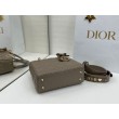 Borsa Dior Lady Dior My ABC Dior piccola Arco ciondolo D.I.O.R. in metallo grigio pietra