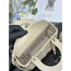 Borse Replica Dior piccola Lady Dior My ABCDior con ciondolo D.I.O.R agnello cannage Albicocca