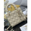 Borse Replica Dior piccola Lady Dior My ABCDior con ciondolo D.I.O.R agnello cannage Albicocca