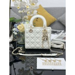 Borsa Dior piccola Lady Dior My ABCDior con ciondolo D.I.O.R agnello cannage bianco