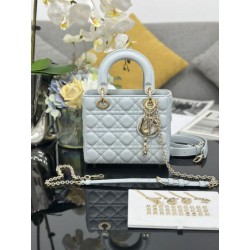 Borsa Dior piccola Lady Dior My ABCDior con ciondolo D.I.O.R agnello cannage blu
