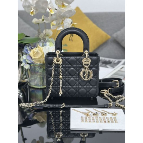 Borse Imitazioni Dior piccola Lady Dior My ABCDior con ciondolo D.I.O.R agnello cannage Nero