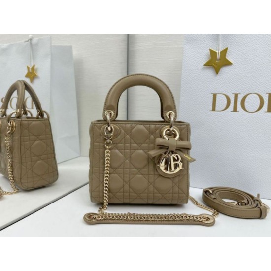 Borse Dior Mini Lady Dior agnello cannage Arco biscotto caldo