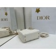 Borse Dior Mini Lady Dior Arco con ciondoli D.I.O.R  bianco hardware dorato