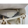 Borse Dior Mini Lady Dior Arco con ciondoli D.I.O.R  bianco hardware dorato