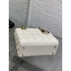 Borse Dior piccola Lady Dior My ABCDior in metallo cannage bianco con ciondolo D.I.O.R