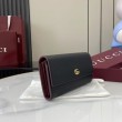 Pari all'originale replica Portafoglio Gucci GG Marmont bicolore con cerniera 456117 nero