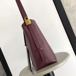 Replica Borsa Louis Vuitton Low Key Hobo MM M24856 M15209 Imitazioni Replica qualità specchio Borsa Louis Vuitton Low Key Hobo MM M24856 M15209