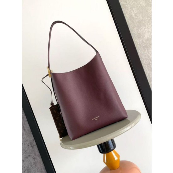 Borsa LV Low Key Hobo MM M24856 M15209