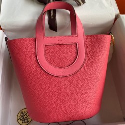 Replica qualità specchio Borsa tote Hermes In The Loop 18 fatta a mano rosa clemence