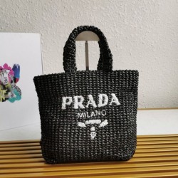 Riproduzione Fedele Borse Replica tote piccola Prada all'uncinetto in filato effetto rafia nero imitazioni