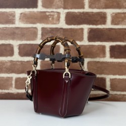 Qualità Specchio Replica Gucci Mini bamboo top handle tote borse 805832 Rosso Riproduzione Fedele Gucci Mini bamboo top handle tote borse 805832 Rosso imitazioni