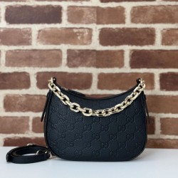 Riproduzione Fedele Imitazione Gucci 815409 GG Emblem borsa a tracolla piccola mezzaluna Nero imitazioni