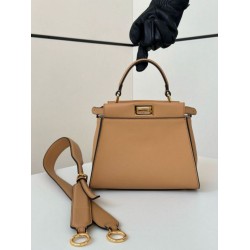 Borsa Fendi Mini Iconic Peekaboo Marrone chiaro Borsa Fendi Mini Iconic Peekaboo Marrone chiaro
