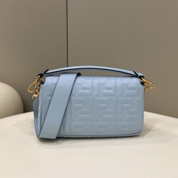 Qualità Specchio Replica Borse baguette media Fendi FF Nappa blu Riproduzione Fedele Borse Replica baguette media Fendi FF Nappa blu imitazioni