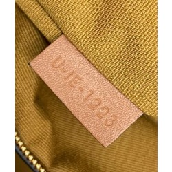 Borsa Replica 1:1 con coulisse Celine Cabas Triomphe Caffè