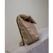 Borsa imbottita Toy YSL Saint Laurent in pelle di agnello color albicocca