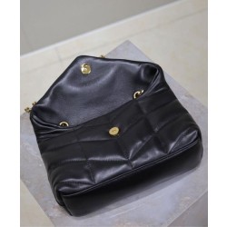 Bora Pari all'originale replica imbottita Toy YSL Saint Laurent in pelle di agnello nera