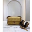 Borsa media Baguette Fendi Paglia naturale