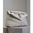 Borsa piccola YSL Saint Laurent Puffer in nappa color crema